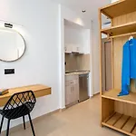 Calma Living Otel *