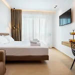 Otel Calma Living *