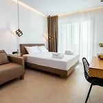 Calma Living Otel
