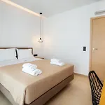 Calma Living Otel Potos